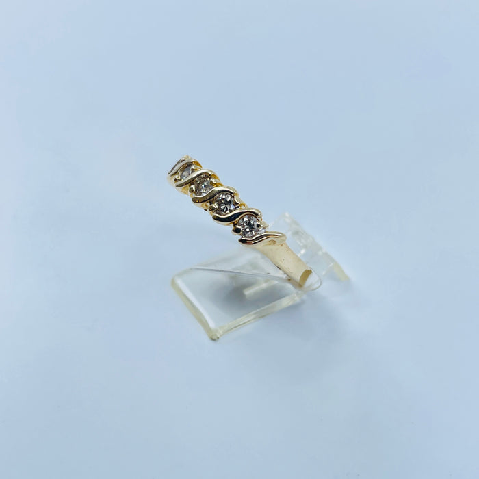 14kt Yellow Gold 5 Diamond 1/4ctw band