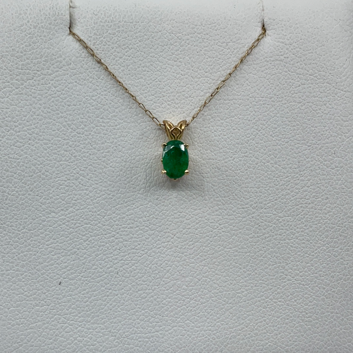 14kt Yellow Gold Oval Emerald pendant