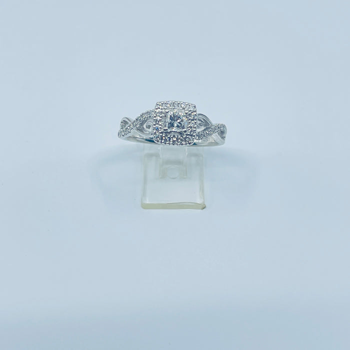 10kt White Gold 3/8ctw Halo Engagement Ring