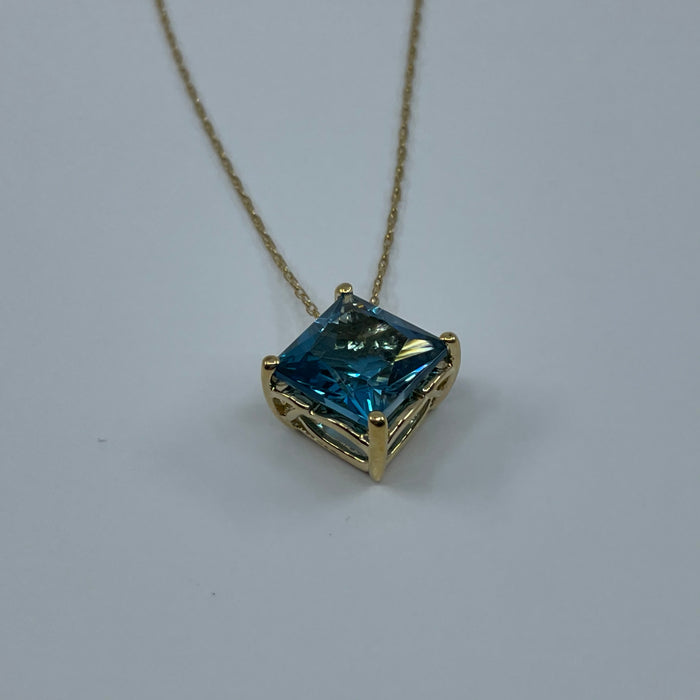 14kt Yellow gold 7.90mm square Blue Topaz  floating pendant