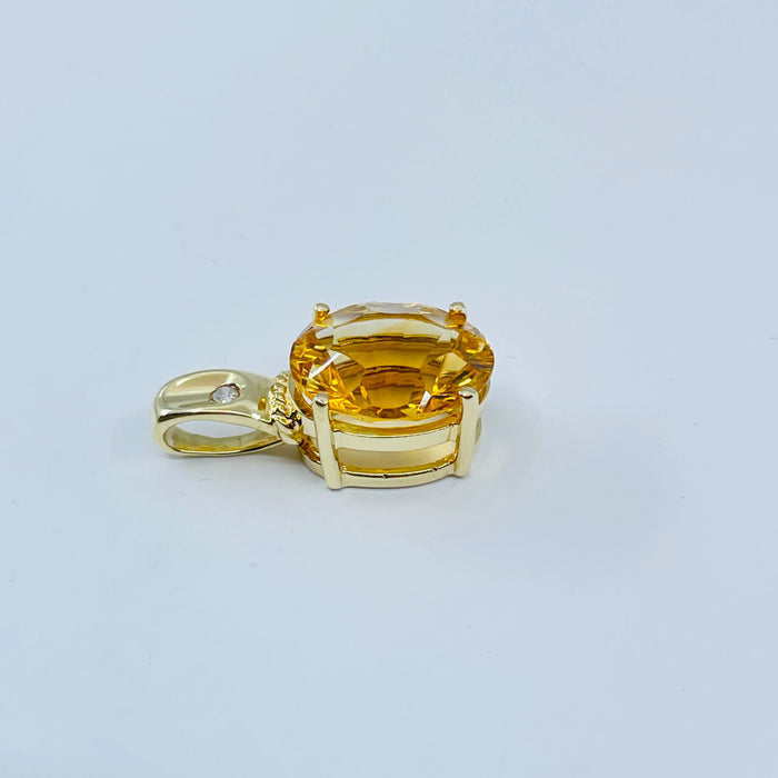 14kt Yellow Gold 12x10mm Lens Cut Citrine Pendant