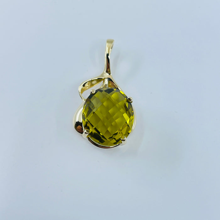 14kt Yellow Gold 14x12mm Oval Lens Cut Peridot Pendant