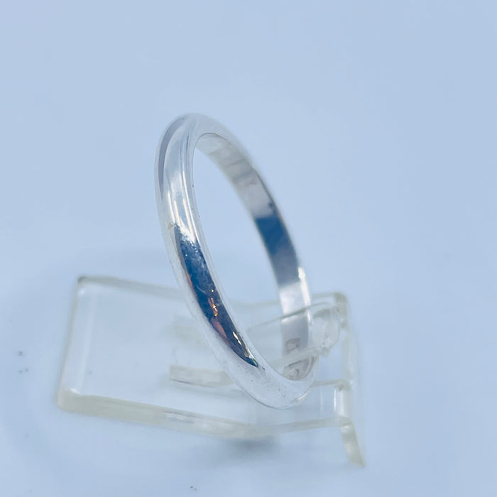 Sterling Silver 2.5mm sz 6 half round band