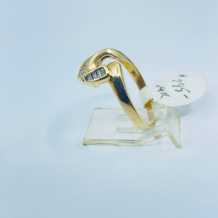 14kt Yellow Gold baguette Diamond Ring Wrap